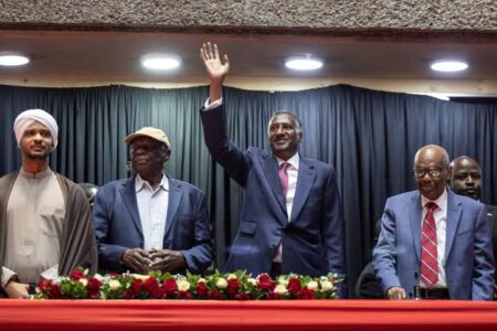الاتحاد الإفريقي في مواجهة مخطط التقسيم في السودان: خطوة تنديد أم بداية موقف حازم؟