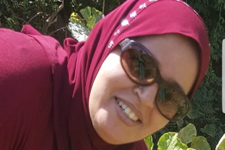 ” عالم لا يناسبني” قصيدة للشاعرة :  نجية زراعلي